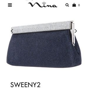 Nina clutch
